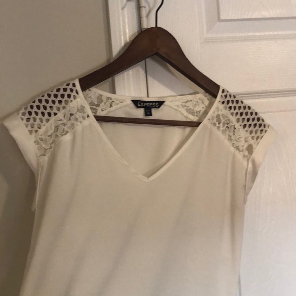 Express white blouse - Picture 4 of 6